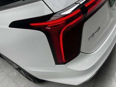 Hongqi E-HS9 690km flagship version six seats - фото 18