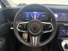 Hongqi E-HS9 690km flagship version six seats - фото 10