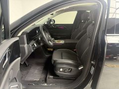 Hongqi E-HS9 690km flagship version six seats - фото 12