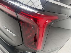 Hongqi E-HS9 690km flagship version six seats - фото 7