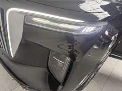 Hongqi E-HS9 690km flagship version six seats - фото 8