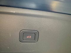 Hongqi HS5 2025 2.0T two-wheel drive Qixiang Pro version - фото 15