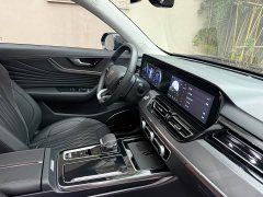Hongqi HS5 2025 2.0T two-wheel drive Qixiang Pro version - фото 8