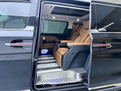 Hongqi HQ9 2023 2.0T Zhilian Qichang Edition - фото 8