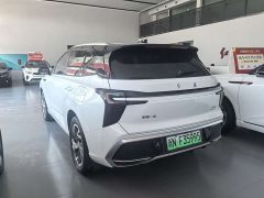 Hongqi HS3 PHEV 117km Jinwei Edition - фото 9