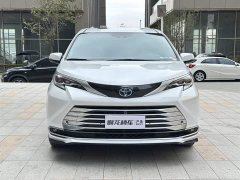 Toyota SIENNA 2021 2.5L Hybrid Platinum Edition - фото 5
