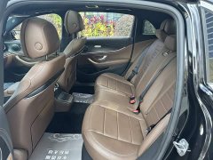 Mercedes-Benz E-Class E 300 L Sporty and Fashionable - фото 17