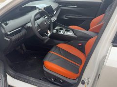Changan UNI-V 1.5T noble sports - фото 13