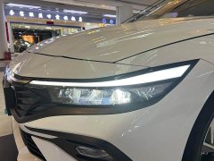 Lexus Elantra 2023 1.5L CVT GLX Elite Edition - фото 16