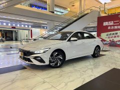 Lexus Elantra 2023 1.5L CVT GLX Elite Edition - фото 3