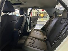Lexus Elantra 2023 1.5L CVT GLX Elite Edition - фото 6