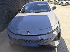 Changan UNI-V 1.5T premium - фото 3