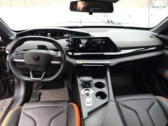 Changan UNI-V 1.5T premium - фото 10