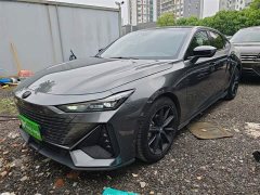 Changan UNI-V 1.5T premium - фото 2