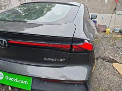 Changan UNI-V 1.5T premium - фото 8