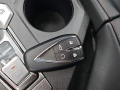 Changan UNI-V 1.5T premium - фото 9