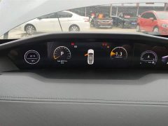 Changan UNI-V 1.5T premium - фото 4