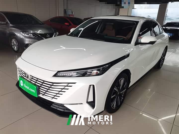Changan Eado 1.5T GDI automatic flagship - автомобиль из Китая