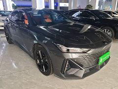 Changan UNI-V 2022 1.5T premium - фото 4