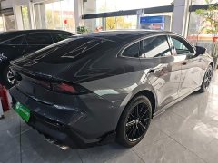 Changan UNI-V 2022 1.5T premium - фото 7