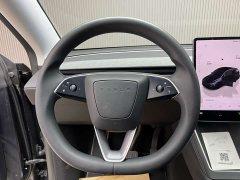 Tesla Model Y rear-wheel drive version - фото 5
