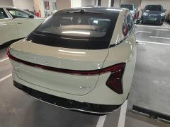 Hongqi EH7 2025 600 Smart Select Edition - фото 7