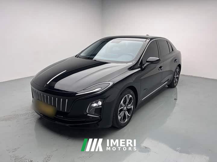 Hongqi E-QM5 Facelift Basic Travel Edition - автомобиль из Китая