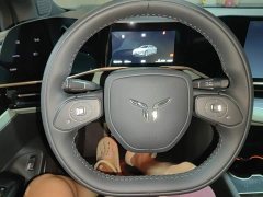 Hongqi EH7 2025 600 Smart Select Edition - фото 11