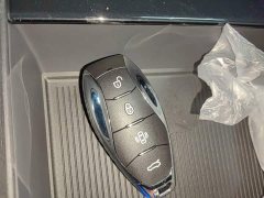 Hongqi EH7 2025 600 Smart Select Edition - фото 9