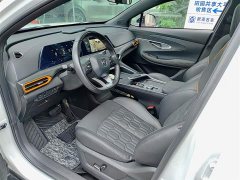 Changan UNI-T 2.0T Premium Version - фото 7