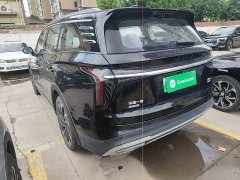 Hongqi HS7 PHEV 2.0T PHEV four-wheel drive Qichang version 6 seats - фото 5