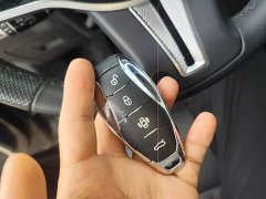 Hongqi HS7 PHEV 2.0T PHEV four-wheel drive Qichang version 6 seats - фото 9
