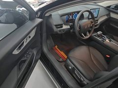Hongqi E-QM5 610km PLUS - фото 16