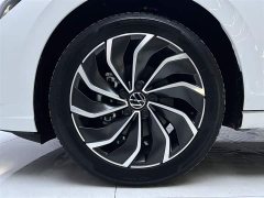 Volkswagen Golf 2024 280TSI DSG Pro Master Edition - фото 17