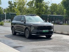 IM Motors Zhiji LS9 2026 52 Ultra - фото 3