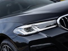 BMW 5 Series 530Li leading M sports package - фото 10