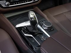 BMW 5 Series 530Li leading M sports package - фото 15