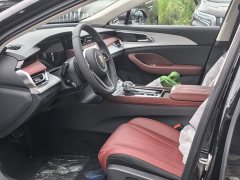 Hongqi H5 2.0T Automatic Qichang Edition - фото 8