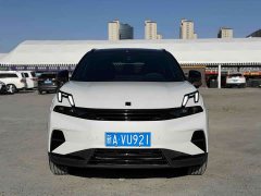Lynk & Co 06 Renew 1.5T Halo - фото 2