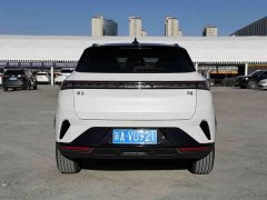 Lynk & Co 06 Renew 1.5T Halo - фото 8