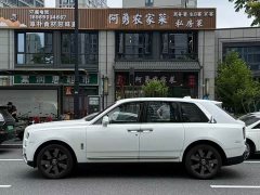 Rolls-Royce Cullinan 2024 Five-Seater - фото 5