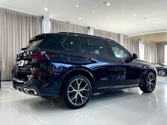 BMW X5 2023 xDrive 30Li Exclusive M Sports Night Package - фото 4