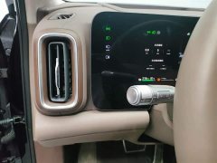 AITO Wenjie M9 2025 extended range Ultra version 52kWh 5-seat version (192-line lidar) - фото 10