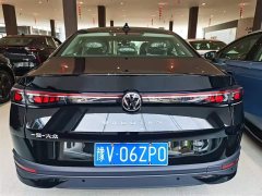 Volkswagen Magotan 300TSI Exclusive Edition - фото 3