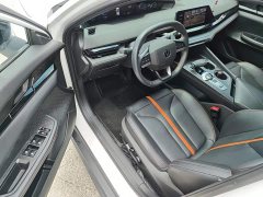 Changan UNI-V 1.5T premium - фото 16