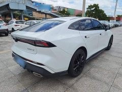 Changan UNI-V 1.5T premium - фото 7