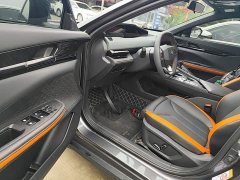 Changan UNI-V 1.5T exclusive - фото 16