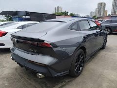 Changan UNI-V 1.5T exclusive - фото 7