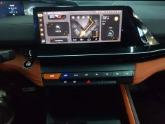 Changan UNI-V 2023 2.0T speed version - фото 13