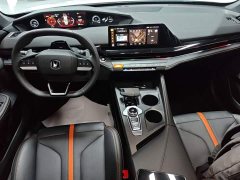 Changan UNI-V 1.5T premium - фото 6